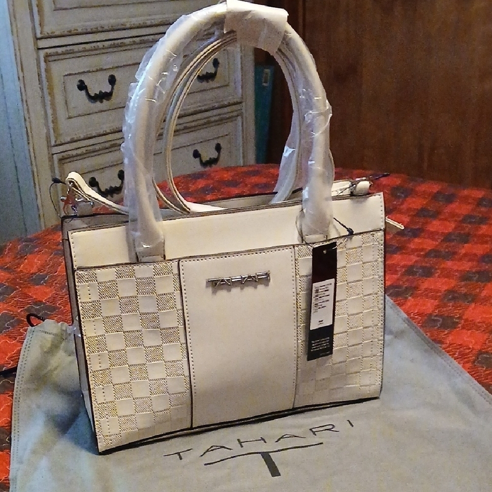 NWT Tahari Ivory Checkered Satchel Crossbody Strap Included